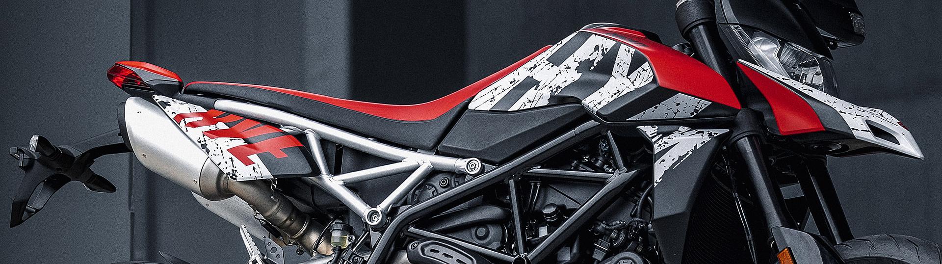 Hypermotard 950 RVE 24 Slide 5