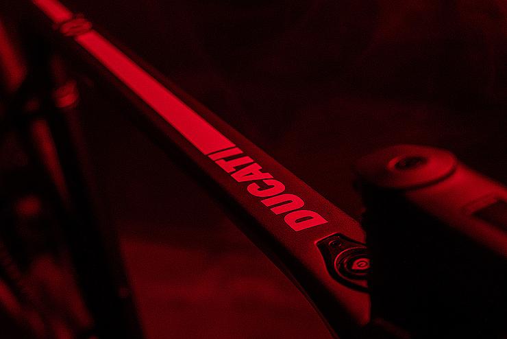 Futa Slide 5 Futa Slide 5