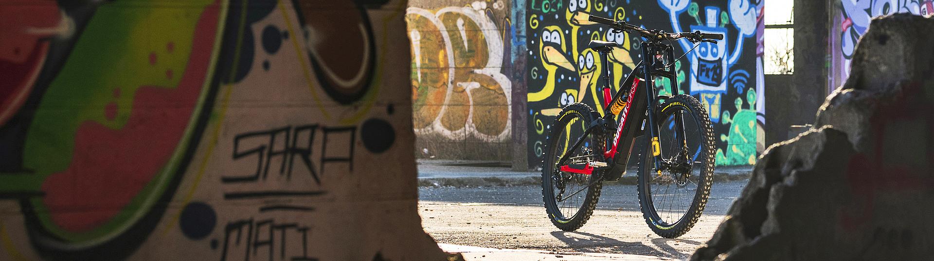 TK-01 RR Limited Edition Slide 0