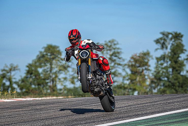 Monster SP Slide 6 Monster SP Slide 6