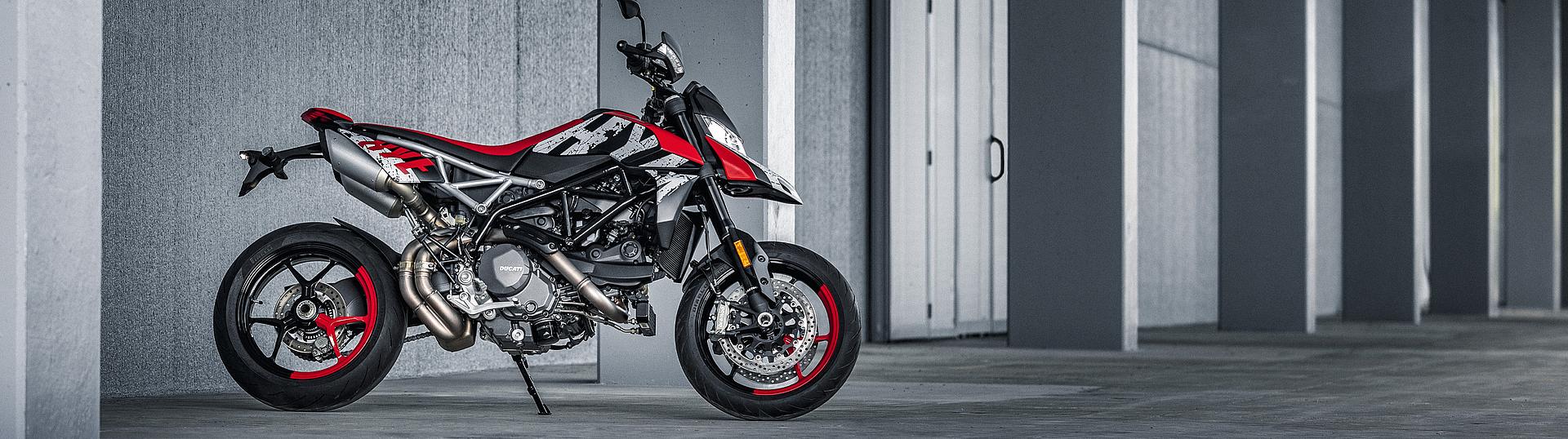 Hypermotard 950 RVE 24 Slide 0