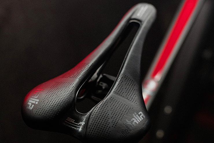 Futa Slide 6 Futa Slide 6